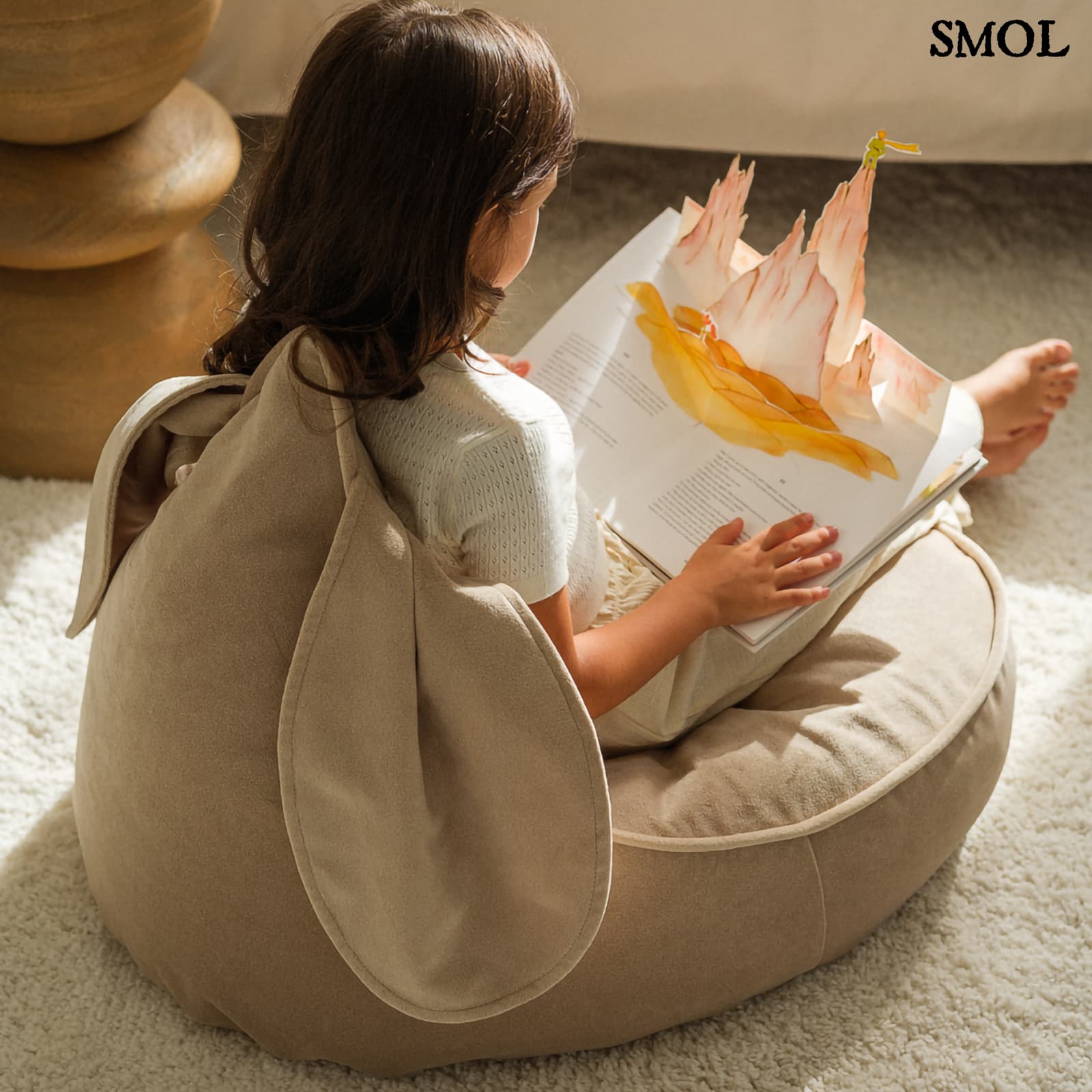 DUSTY BEIGE, nyuszifüles, gyerek babzsákfotel, 75x60x60 - smol.hu