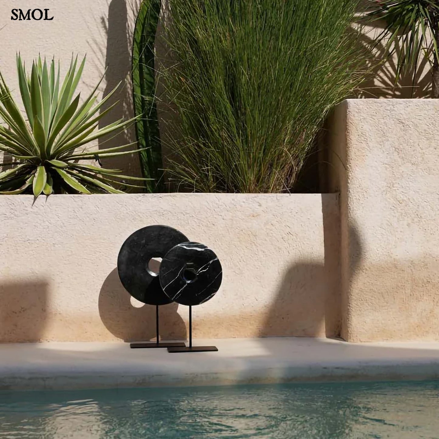Fekete Márvány Dekoráció Állványon – 40 cm | MARBLE DISC BLACK - smol.hu - két méretben, medence mellett