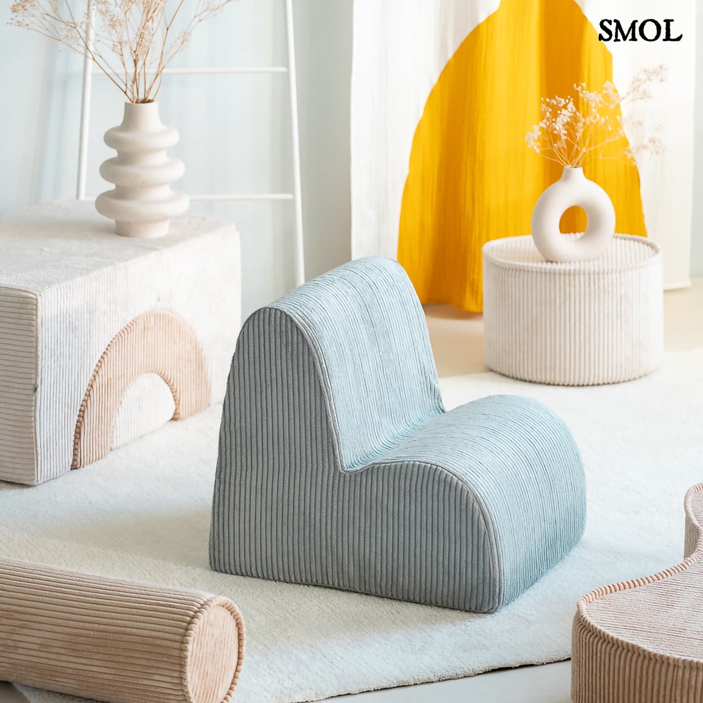 Gyerek felhőfotel | PEPPERMINT, felhő alakú, kordbársony gyerekfotel - SMOL - gyerekszobában, kiegészítőkkel