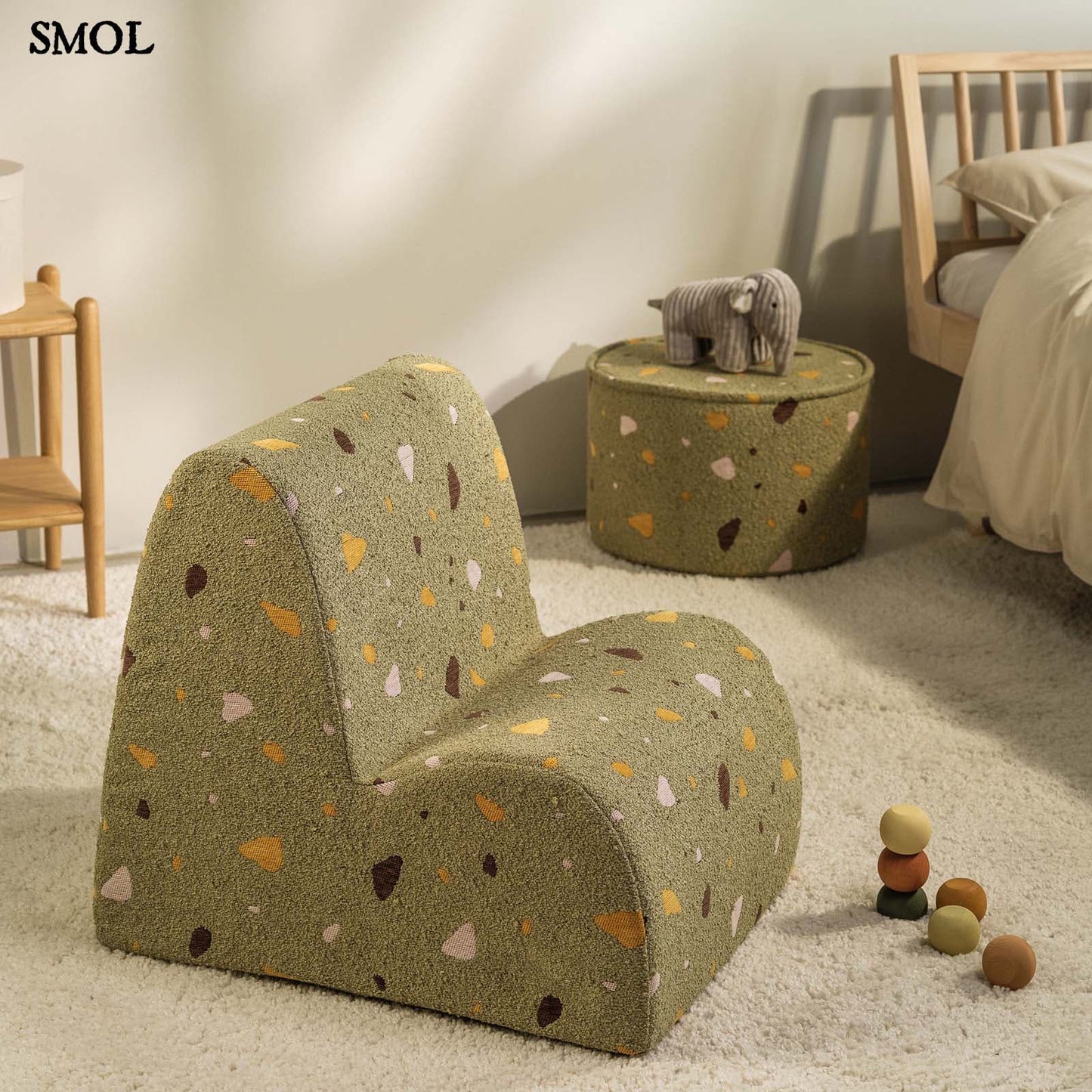 Gyerek felhőfotel | TERRAZZO MOSS, felhő alakú, terrazzo gyerekfotel - SMOL - gyerekszobában, nagyítva
