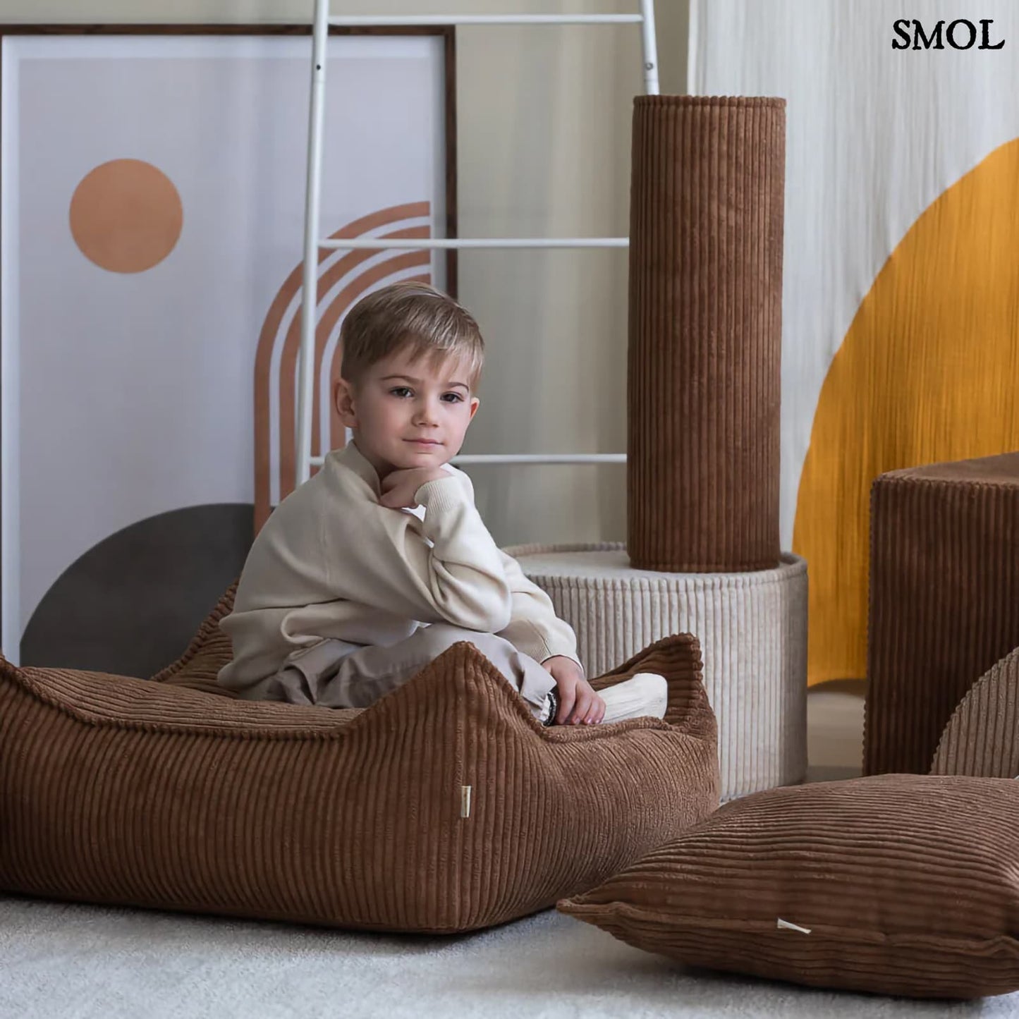 Gyerek hengerpárna | TOFFEE, henger alakú gyerekpárna - SMOL - azonos színű kiegészítőkkel