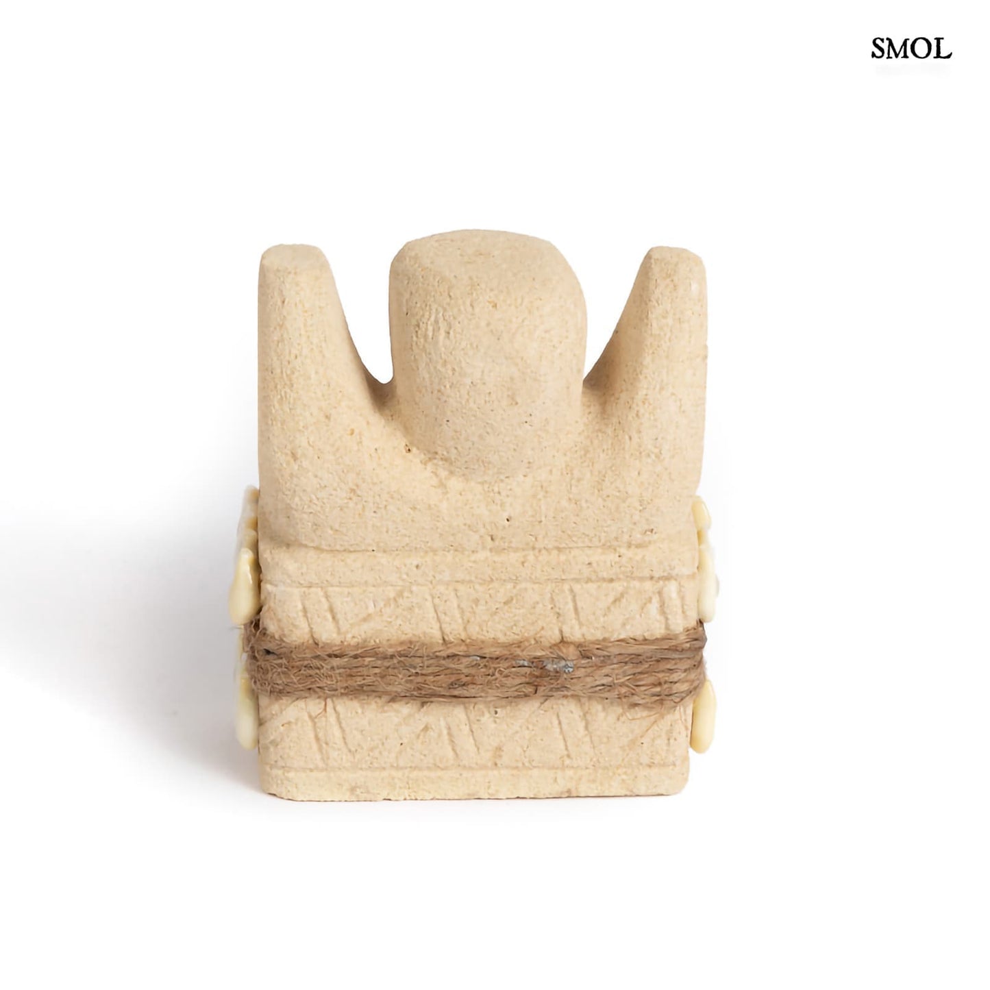 SUMBA28, kőszobor kagylókkal, 10 cm - smol.hu