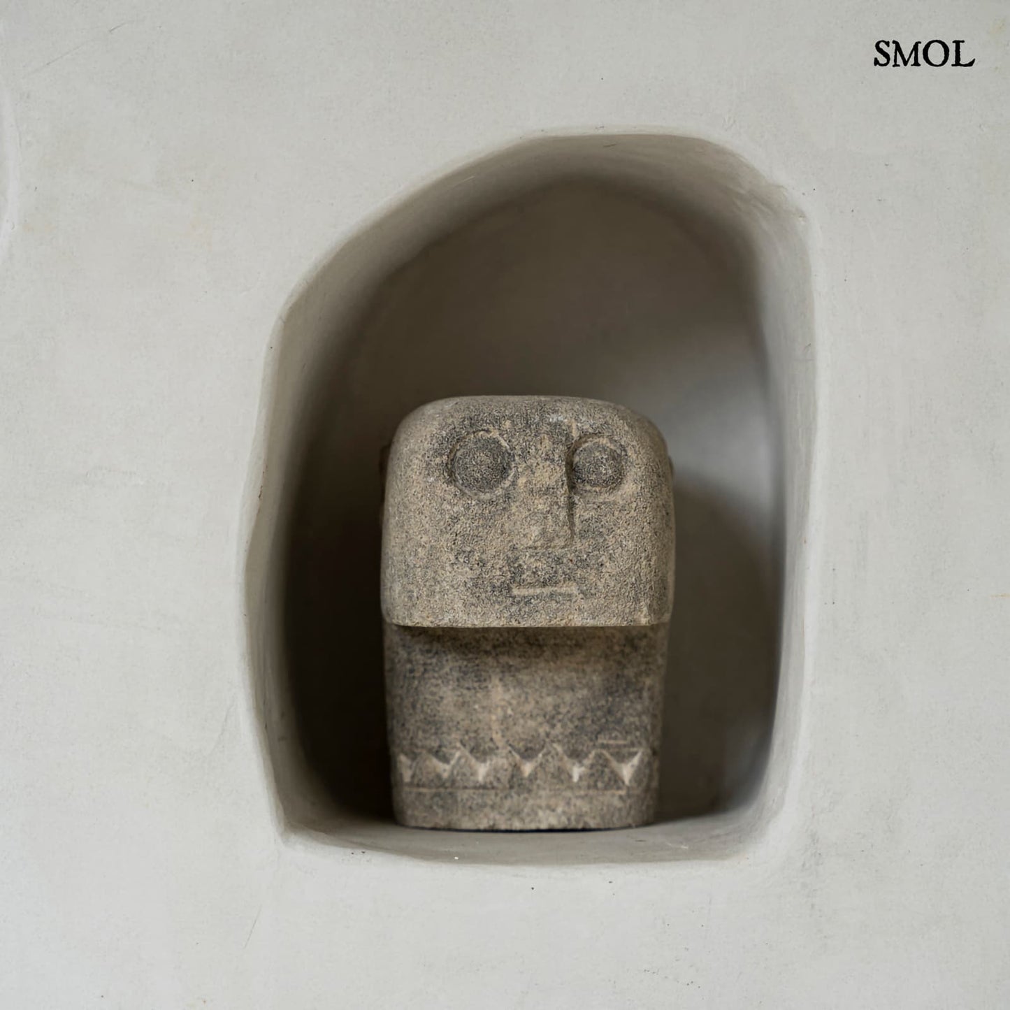 SUMBA9, kőszobor, 9 cm - smol.hu