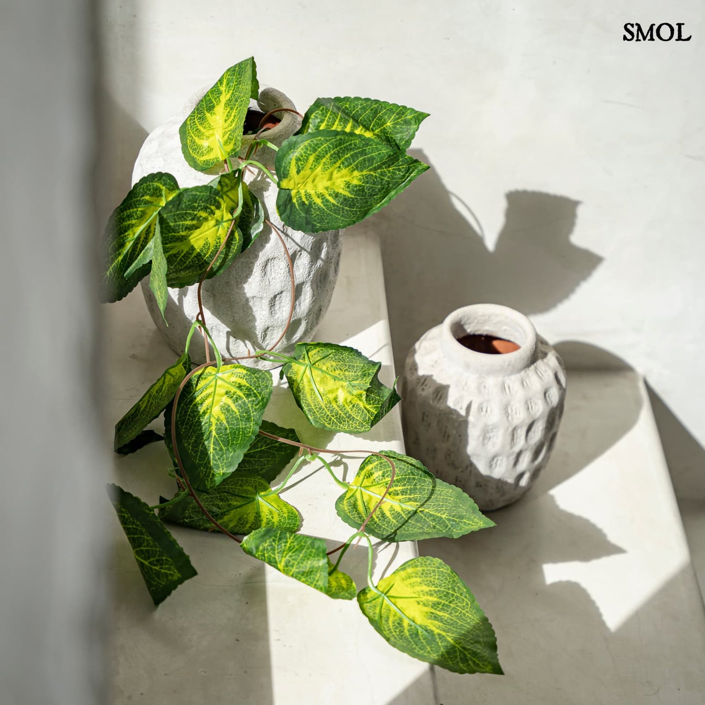 TRENDY, szürke, terrakotta váza, 18 cm - smol.hu