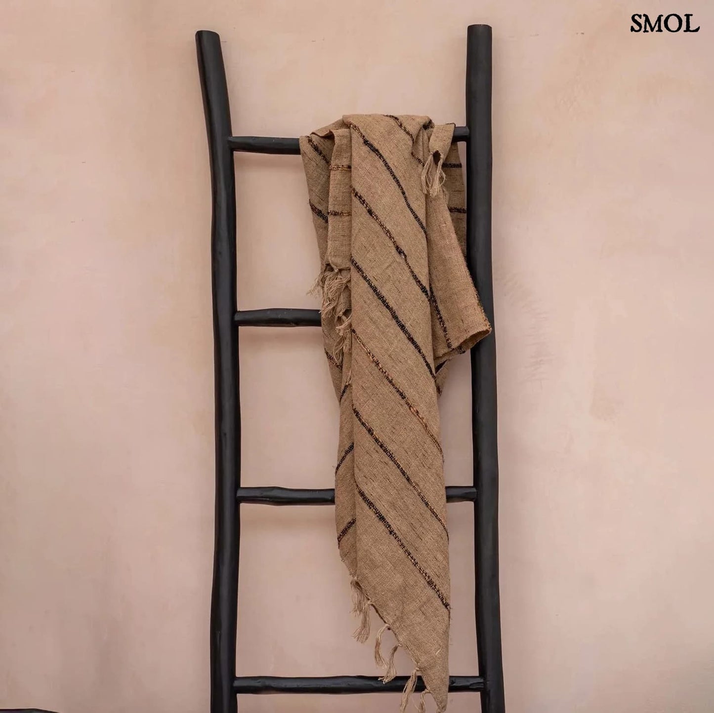 Teakfa Tároló Létra, 165 cm, fekete | TULUM | SMOL - csíkos pléddel