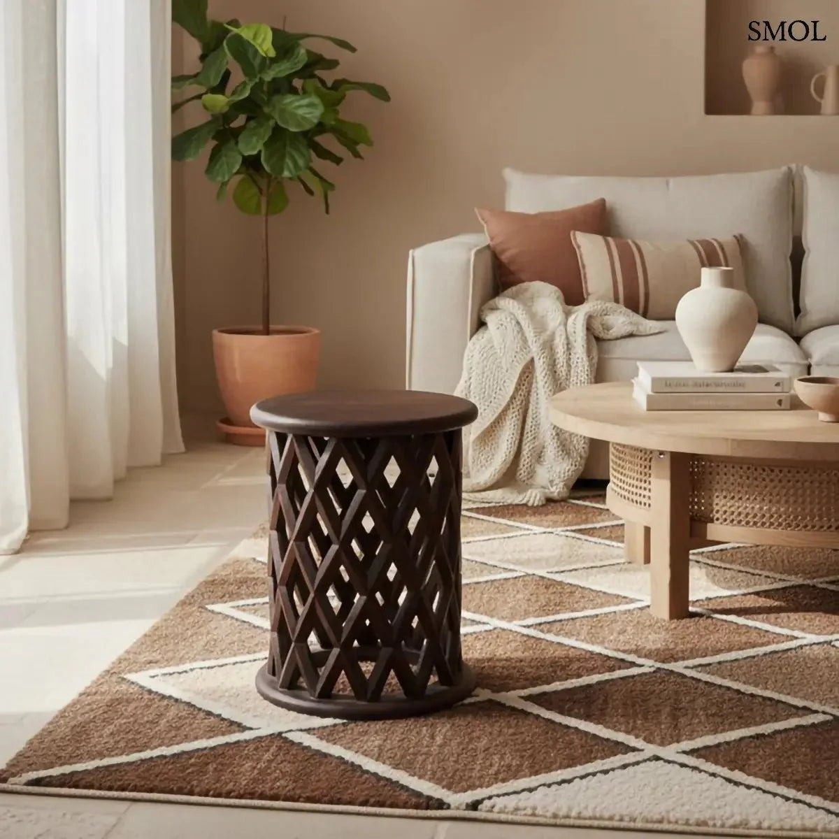 Asztalok, kisasztalok - SMOL