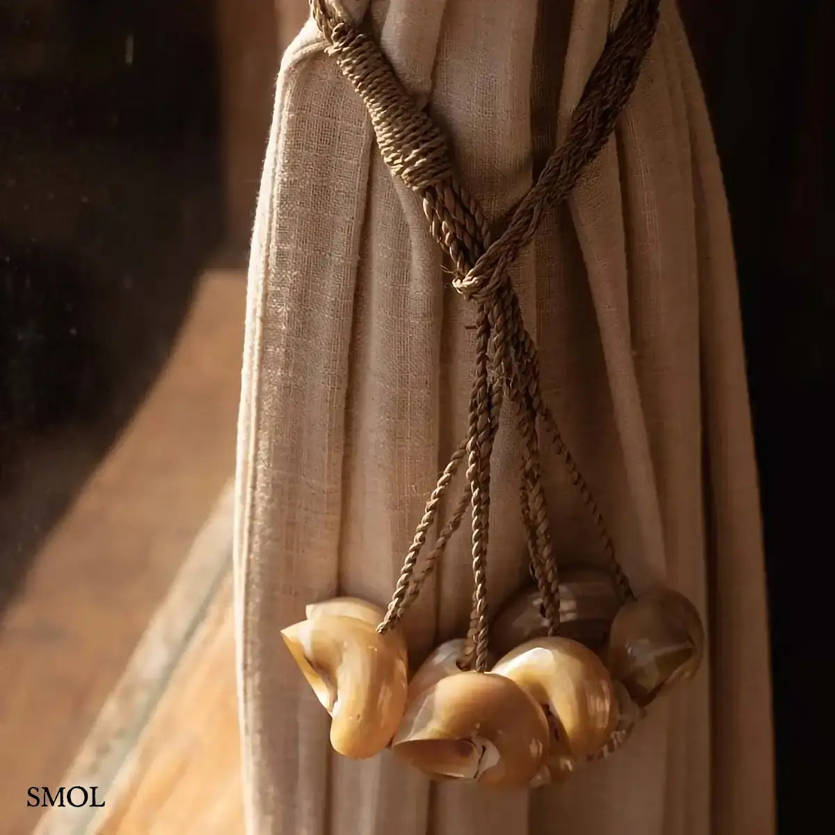 Shell decoration – Natural hanging ornament | CONCH