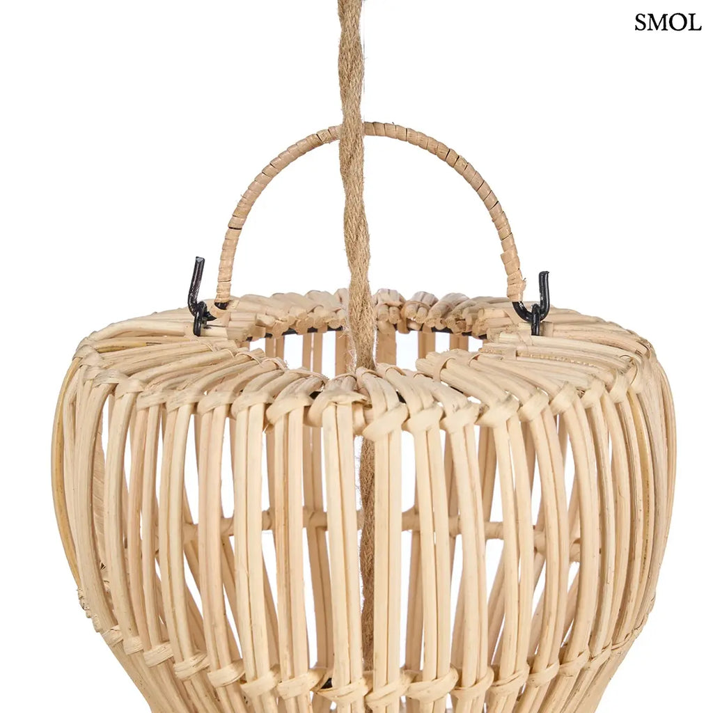 Kézzel font natúr rattan lámpaernyő hagyományos matcha ecset formájú designnal, felső rész nagyítva