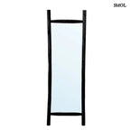 állótükör fekete teakfa keretben fehér háttérrel