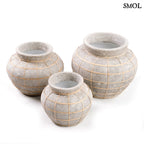BELLY VASE, szürke terrakotta váza rattannal, ⌀29 cm - smol.hu - három méretben, felülről