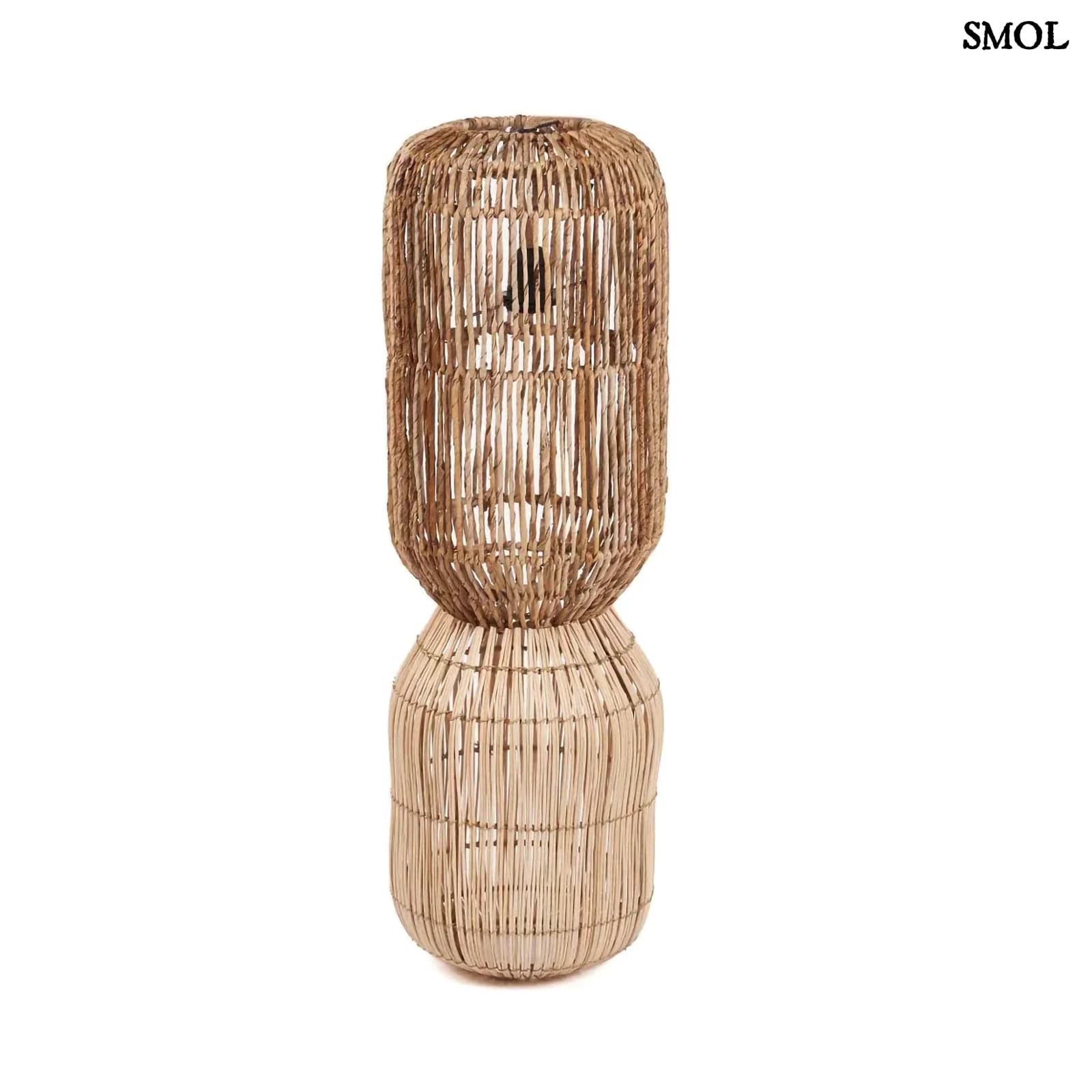 Banánlevél és Rattan Függőlámpa – XL | CHEMCHEM | SMOL - állólámpaként, fehér háttérrel