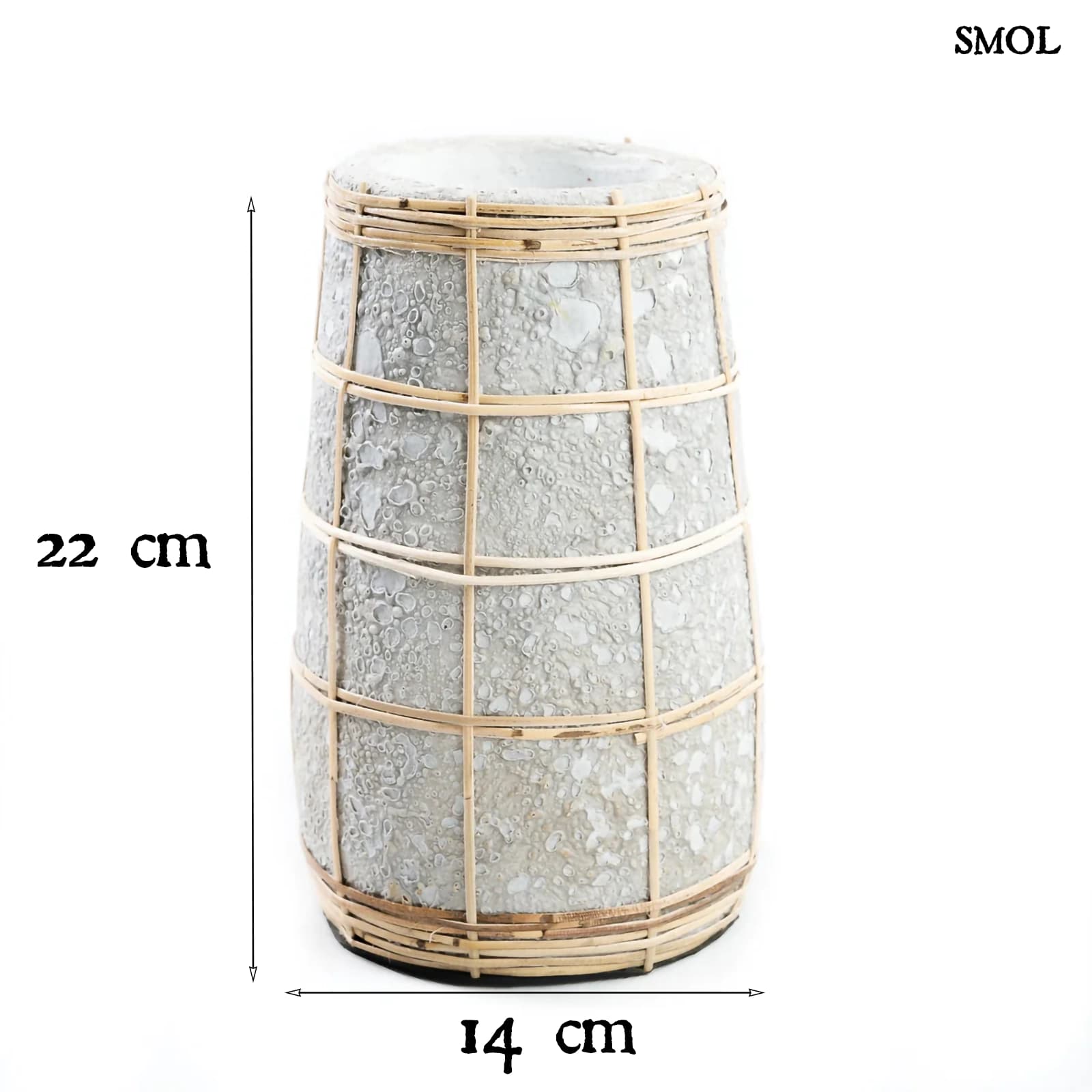 Betonhatású terrakotta váza rattannal - S | CUTIE | SMOL - méretekkel
