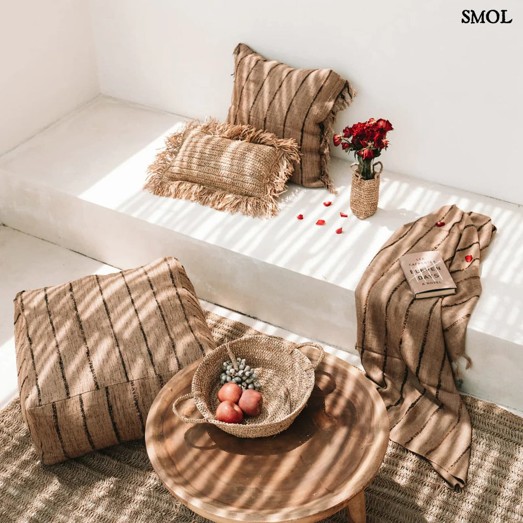 Bézs Pamut Pléd Fekete Csíkokkal | PLAID | SMOL - azonos színű kiegészítőkkel