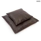 Négypaneles csokoládébarna valódi bőr díszpárnahuzat 60x60 cm-es méretben, prémium borjúbőrből, két méretben, egymáson