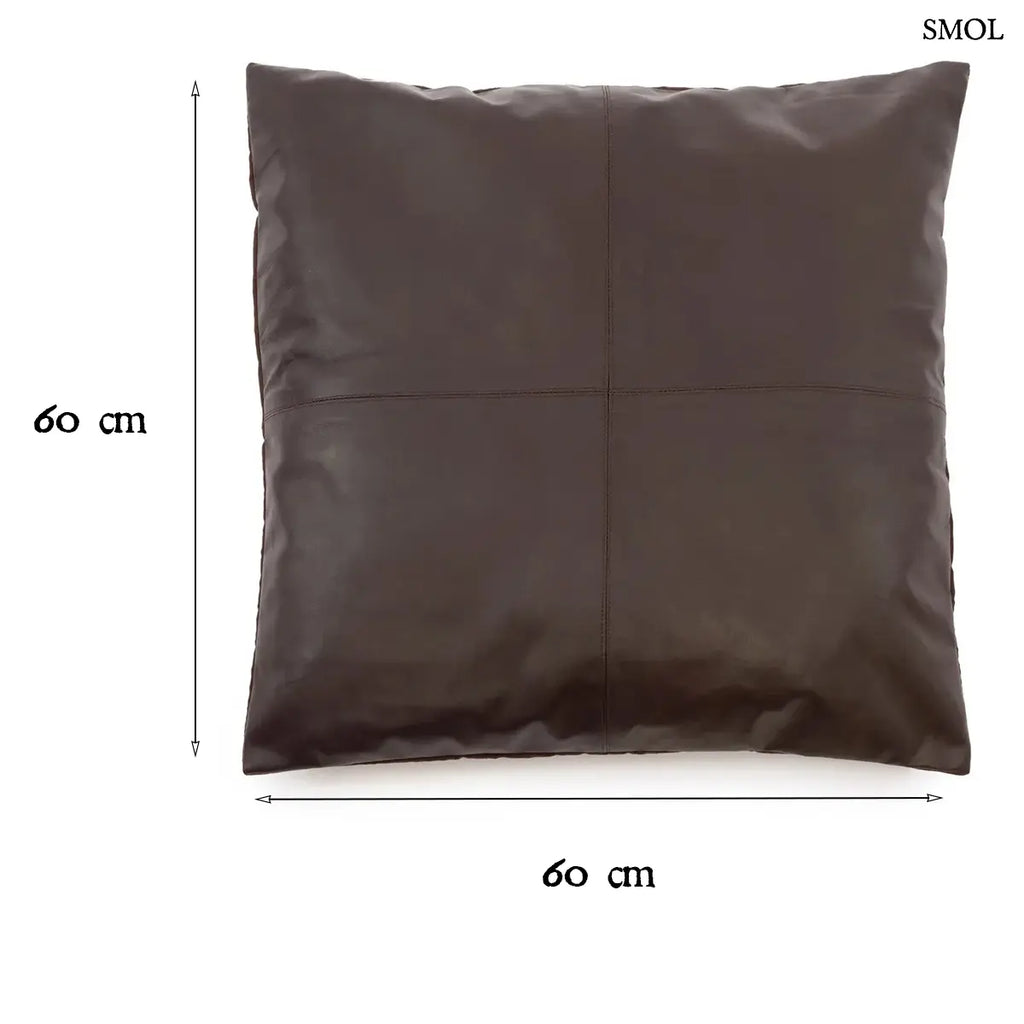 Négypaneles csokoládébarna valódi bőr díszpárnahuzat 60x60 cm-es méretben, prémium borjúbőrből, méretekkel