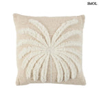 Pálmaleveles díszpárnahuzat natúr-fehér színben, textúrált, boho stílusú pamut és raffia anyagból fehér háttérrel