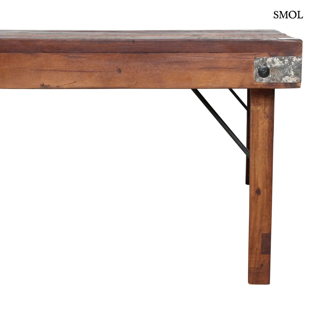 FACTORY összecsukható dohányzóasztal újrahasznosított fából, fém sarkokkal – 120 × 45 × 75 cm, oldalról