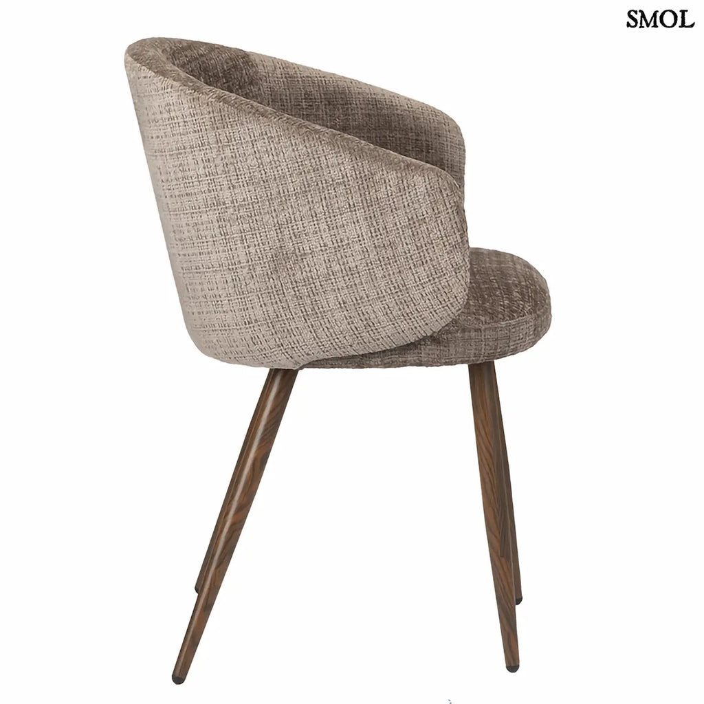 LUNA MINK étkezőszék taupe zsenília kárpittal, ölelő karfával, fa hatású fém lábakon, 2 db/szett, oldalról