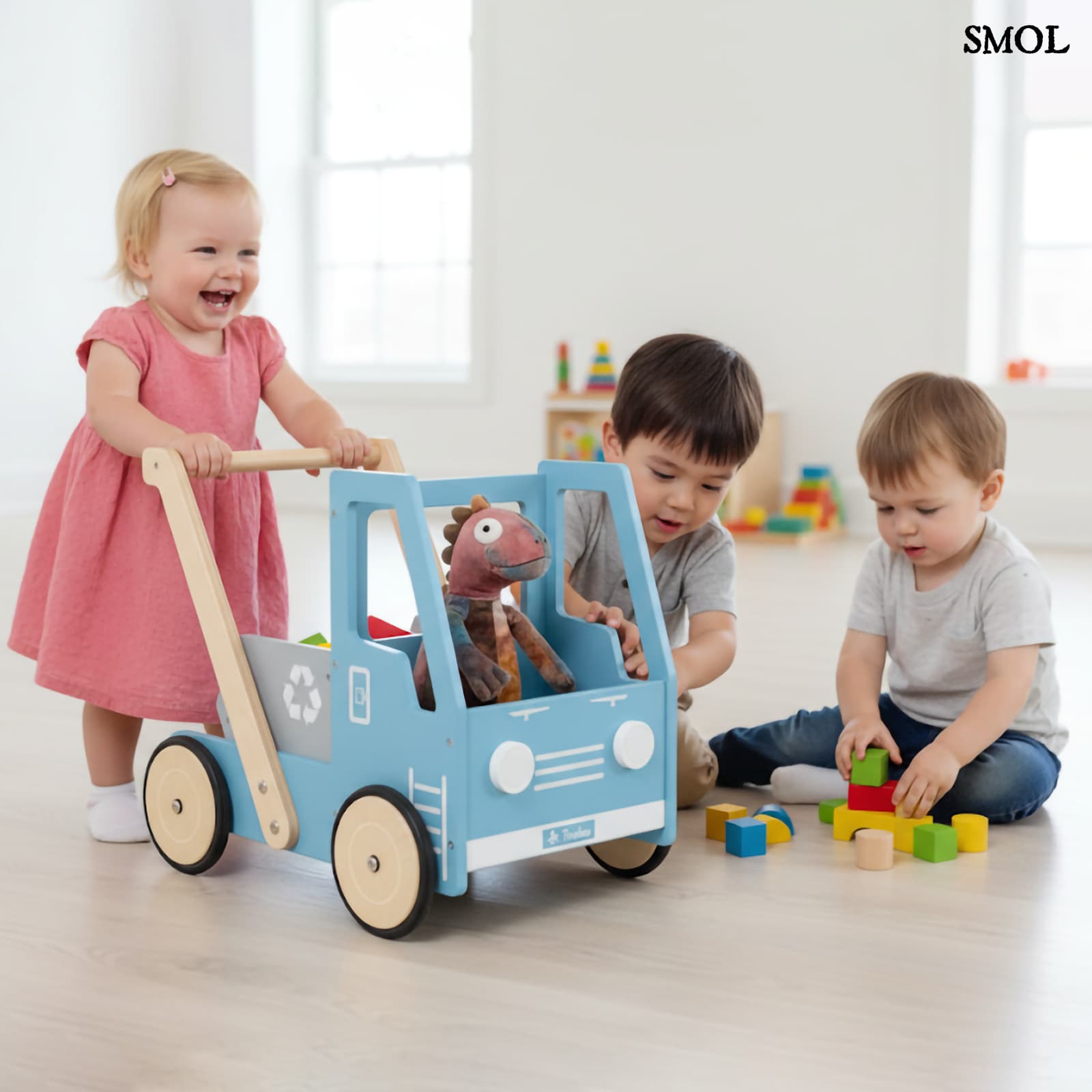 Fa Járássegítő Teherautó | TRUCK FRED | SMOL - játszó gyerekekkel