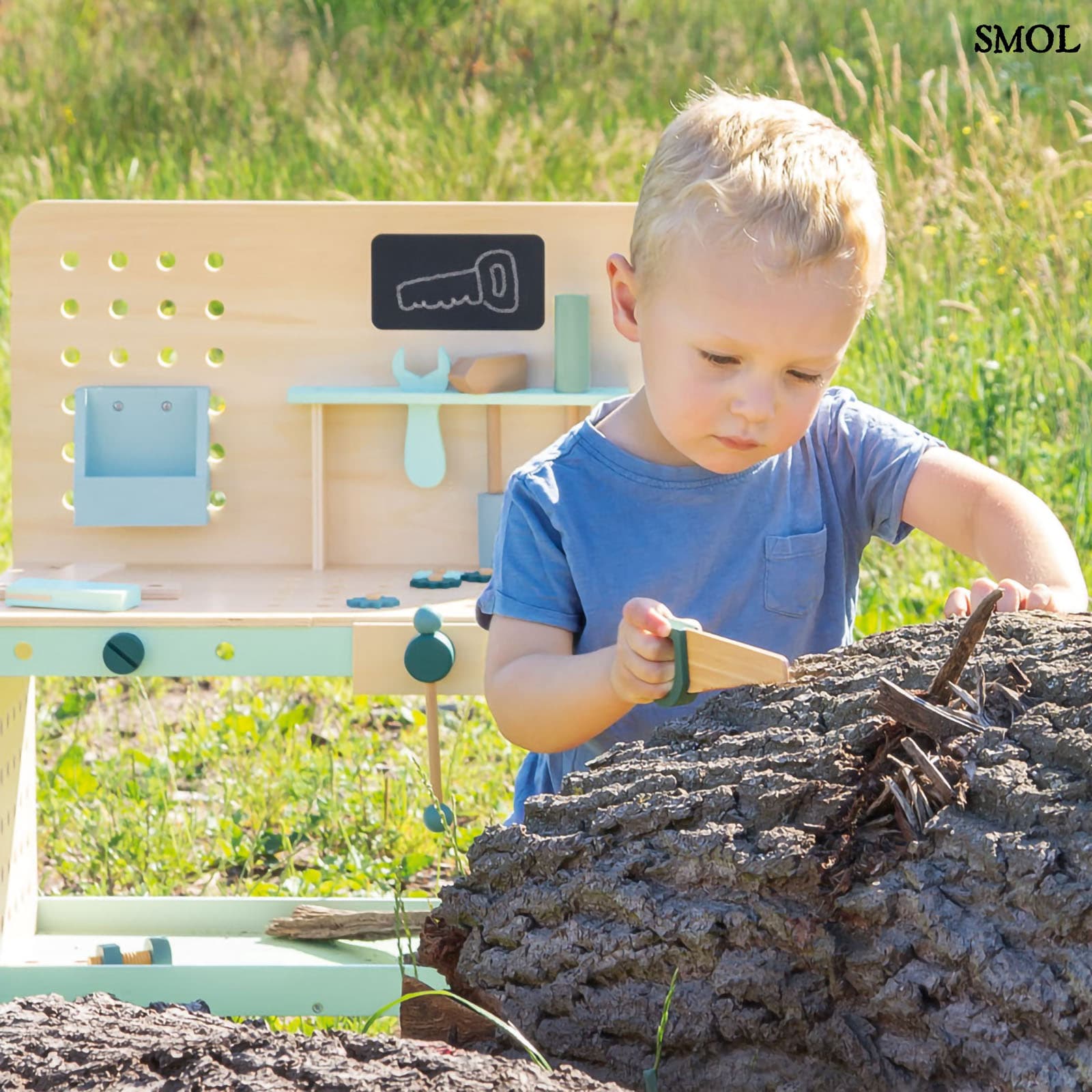 Fa Szerszámos Asztal Kiegészítőkkel | JUPP | SMOL - fűrészelő gyerekkel
