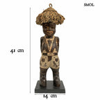 Fa figura szalmakalappal | YEREMA | SMOL - méretekkel