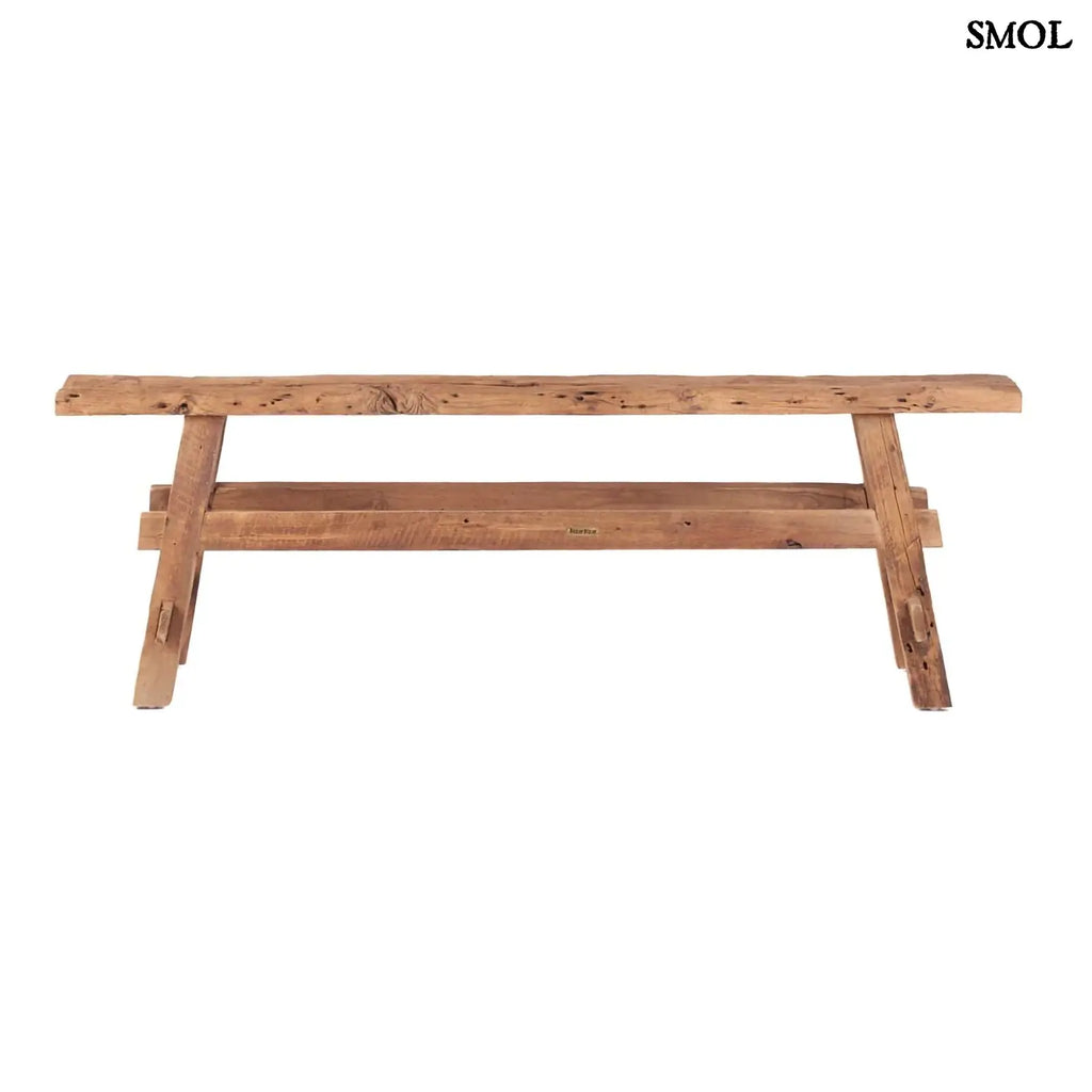 Natúr teakfából készült, rusztikus megjelenésű fa pad szemből