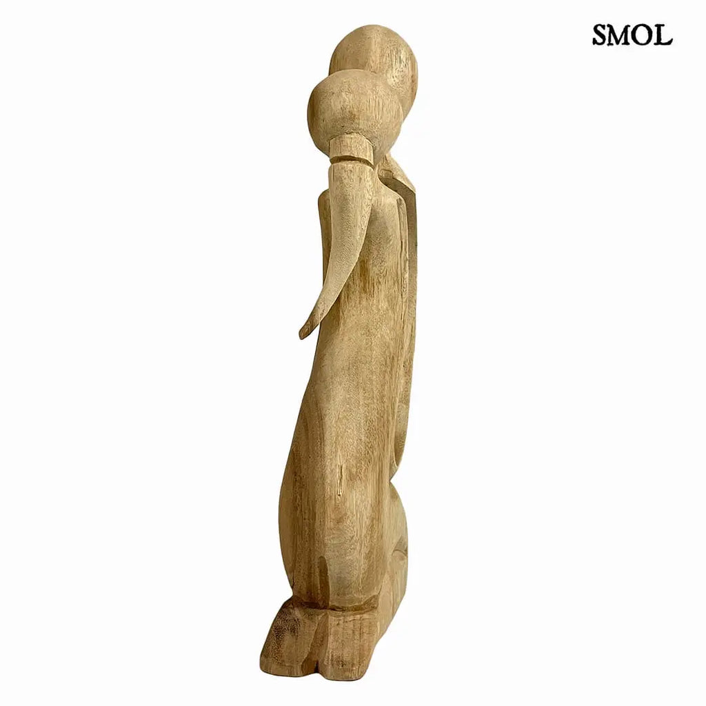 Fa szobor - ölelkező pár | LOMANI | SMOL - nő copfja