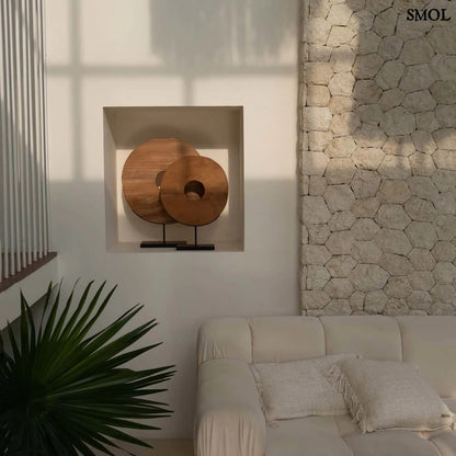 Fakorong Asztali Dekoráció, 50 cm | TEAK DISC | SMOL - nappaliban, két méretben