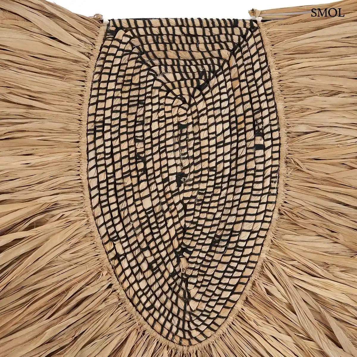 NAHLA fonott fali dekoráció natúr pandan fűből, ovális forma – 85 × 81 cm, közepe nagyítva