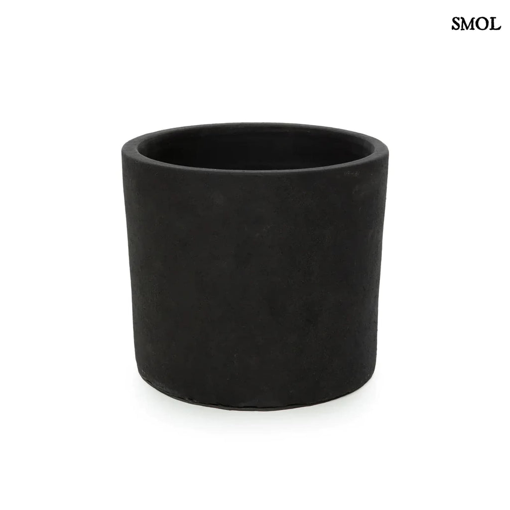 Fekete Terrakotta Virágtartó Teak Fa Lábbal | CHARCOAL LOW | SMOL - kaspó, lábak nélkül