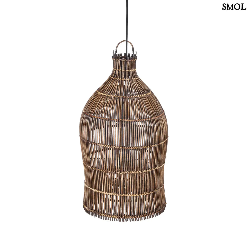 Bambusz függőlámpaernyő sötét diószínben fehér háttérrel
