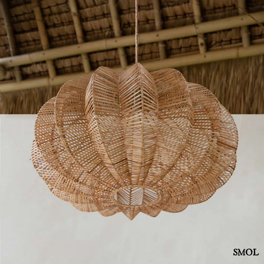 Függőlámpaernyő - nagyméretű, natúr, rattan, 65 cm | CERISE - smol.hu - szobában felfüggesztve