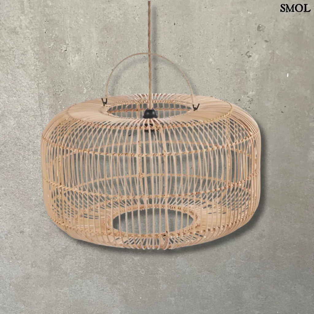 Függőlámpaernyő - rattan, natúr, L | ARUN | SMOL - szürke háttérrel