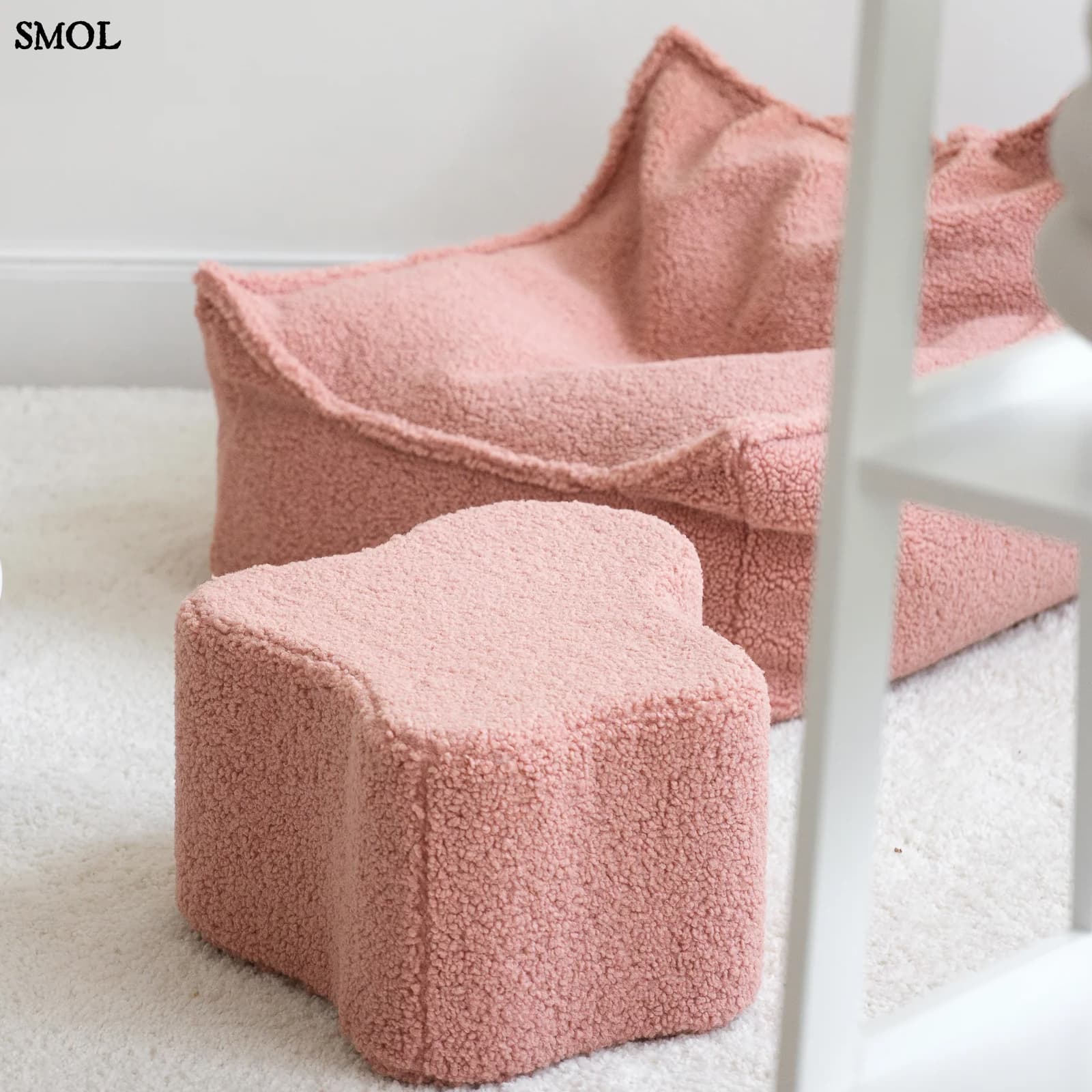 Gyerek felhő puff | CLOUD GUAVA - SMOL - gyerek babzsákfotellel, nagyítva