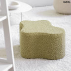 Gyerek felhő puff | CLOUD MATCHA - SMOL - fehér szobában, nagyítva