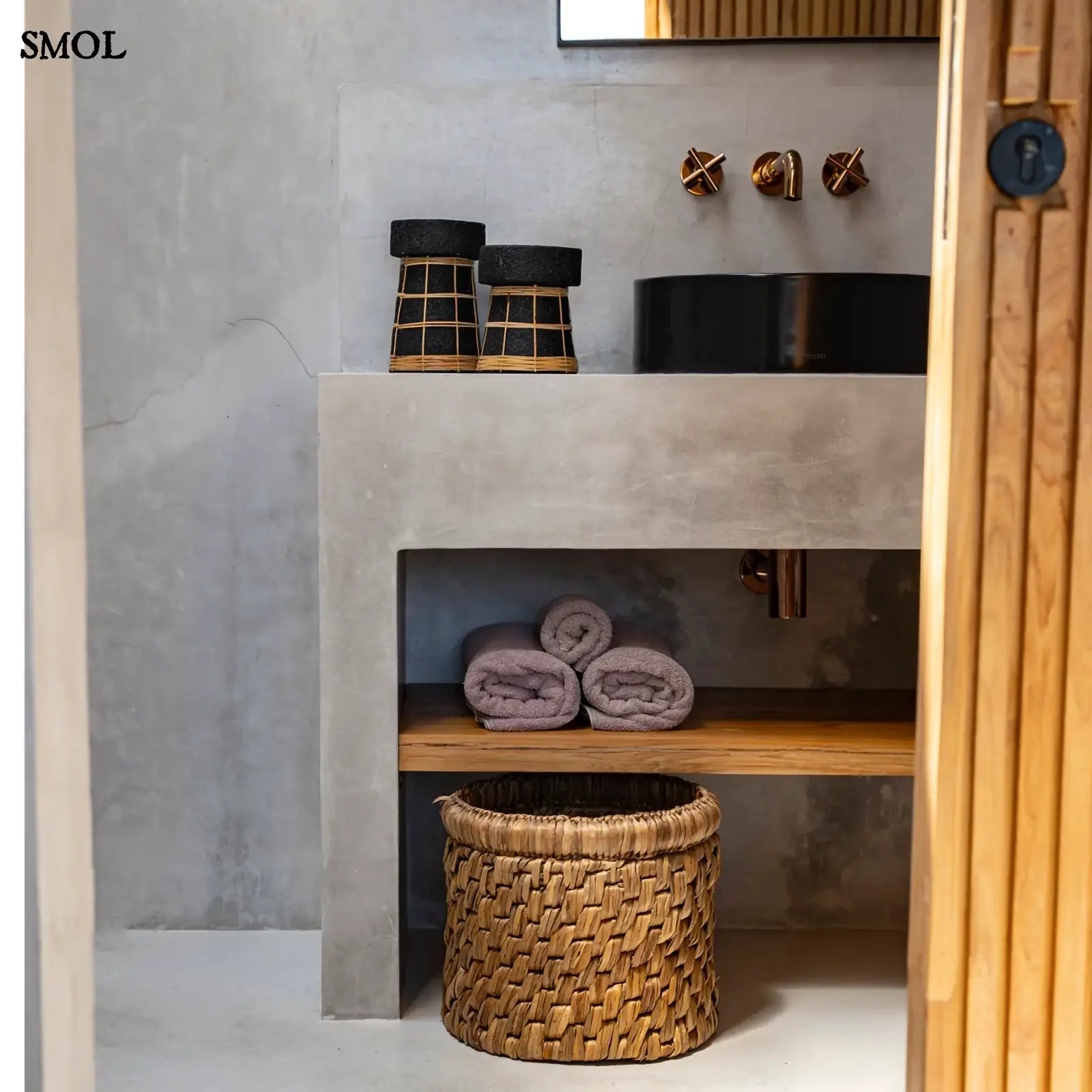 Gyertyatartó – fekete terrakotta, rattan, L | SERENE | SMOL - fürdőszobában, két méretben 