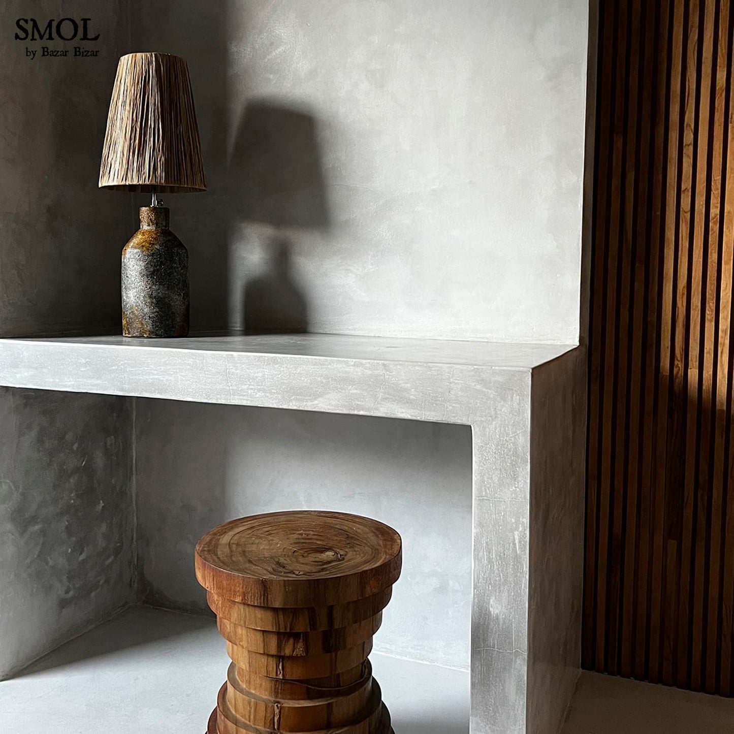 smol.hu-ITHAKA, antik szürke asztali lámpa, 60 cm szobában, asztalon