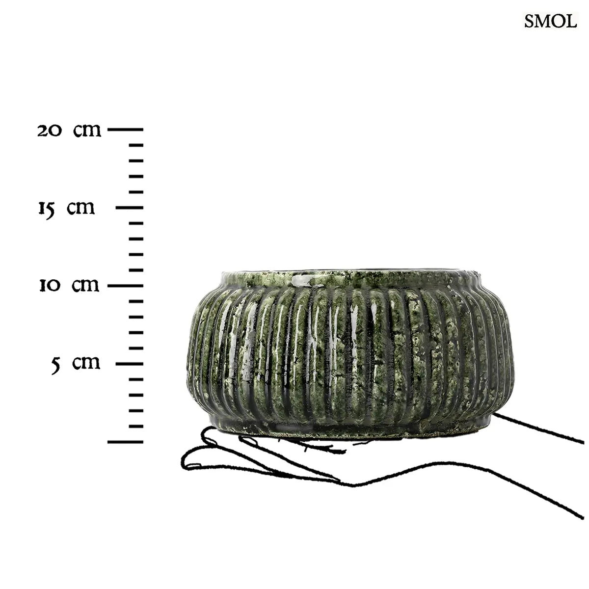  FOREST RIBBED LOW kaspó bordázott felülettel, erdőzöld színben, 23,5 × 11 × 23,5 cm, méretarányosan