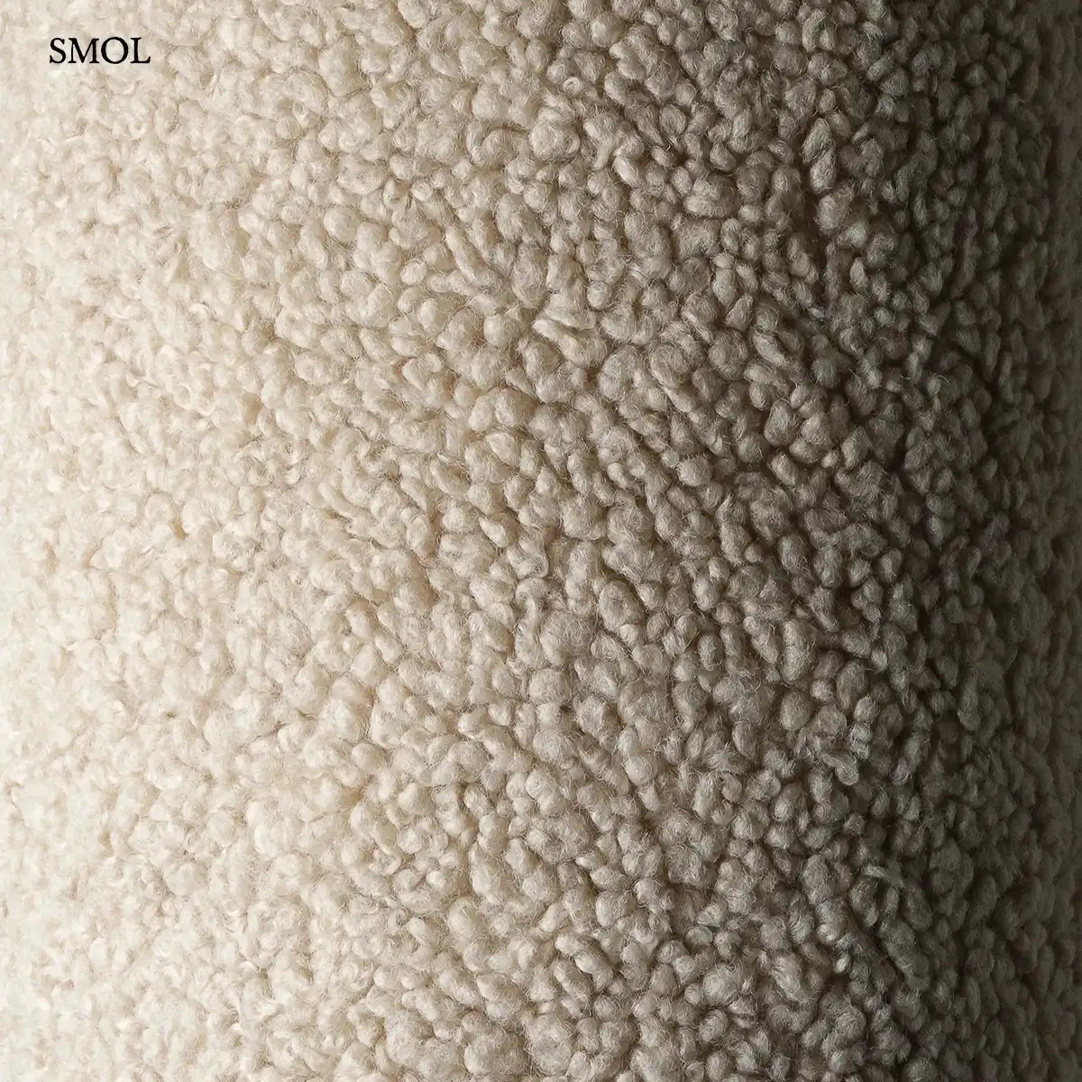 PET SNUGGLE kisállat fekvőhely biscuit teddy szövetből, M méret – 73 × 61 × 23 cm, teddy anyag nagyítva
