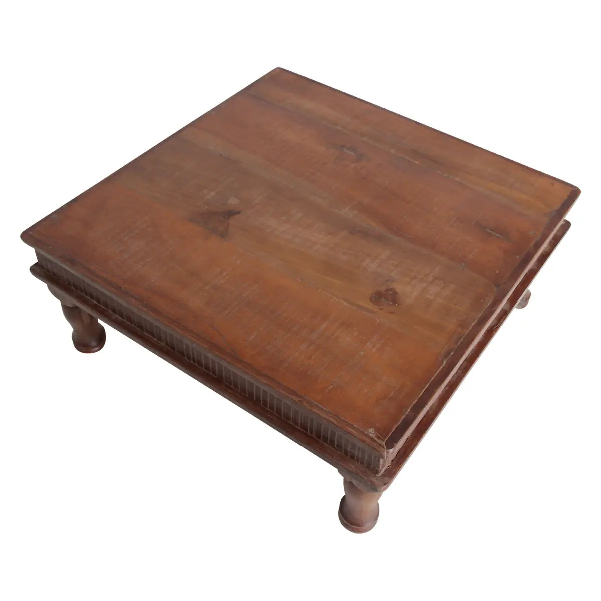 FACTORY PATA alacsony kisasztal újrahasznosított fából, L méret – 46 × 18 × 46 cm, felülről, fehér háttérrel