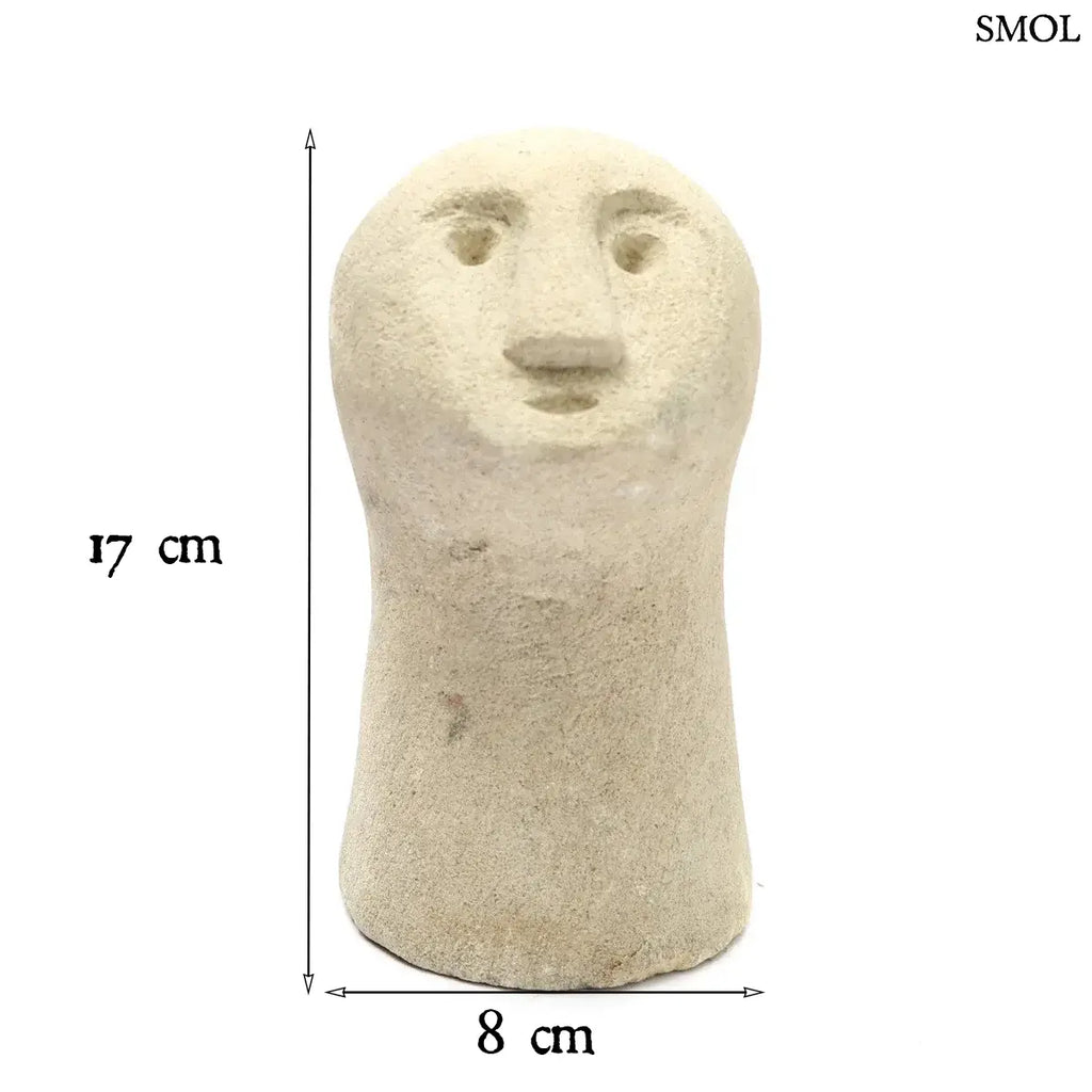 Sumba kőszobor: kézzel faragott indonéz homokkő dekoráció, méretekkel