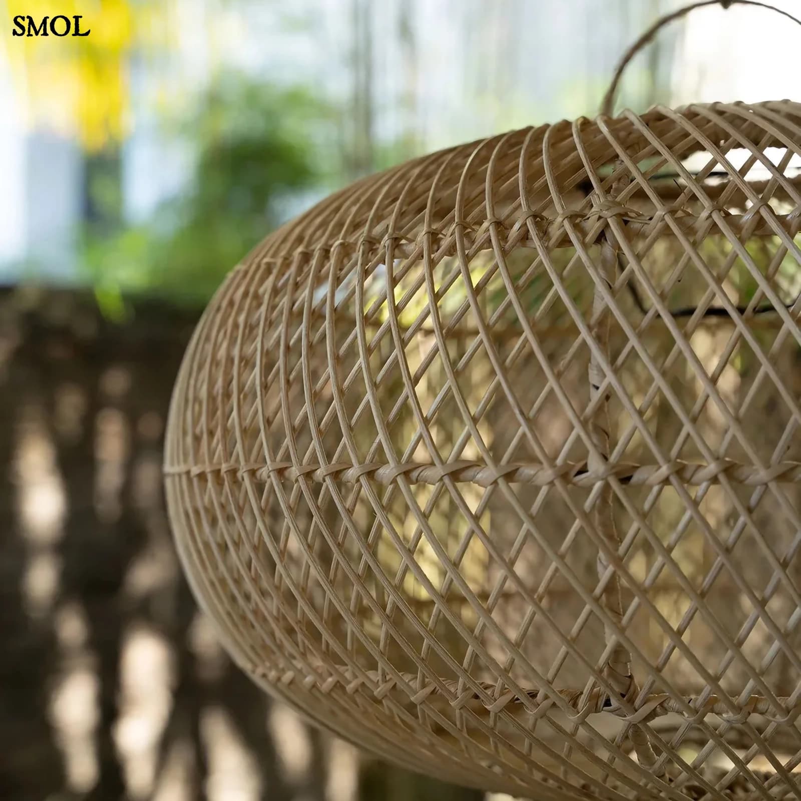 Lapos Gömb Alakú Rattan Lámpaernyő, 40 cm | WHOLLY | SMOL - oldalról nagyítva