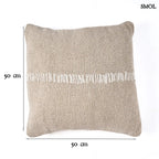 lenvászon díszpárnahuzat natúr fehér színben, kézzel készült, középen díszített, méretekkel