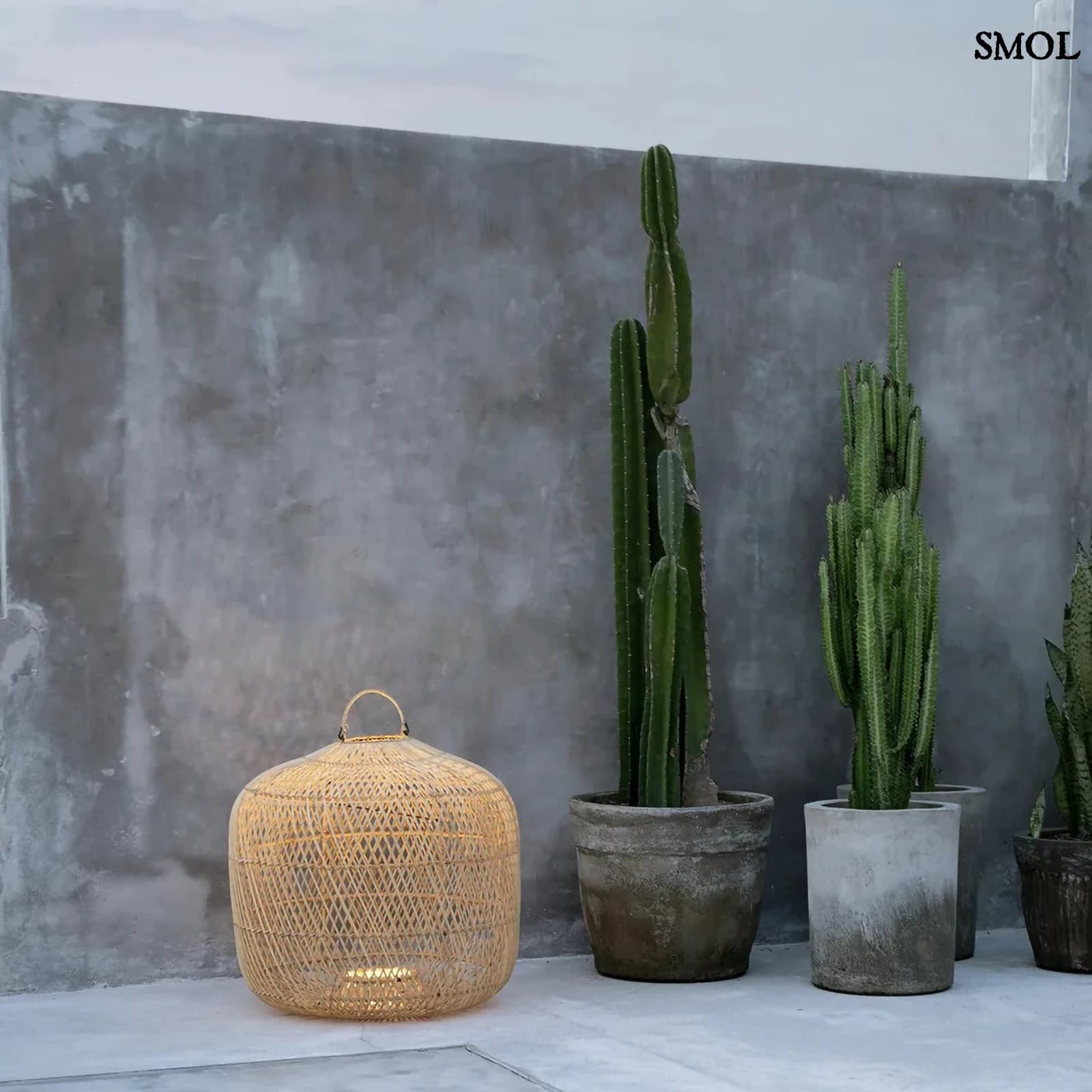 Nagy Rattan Lámpaernyő, 58 cm | BATU BOLONG | SMOL - növényekkel, teraszon