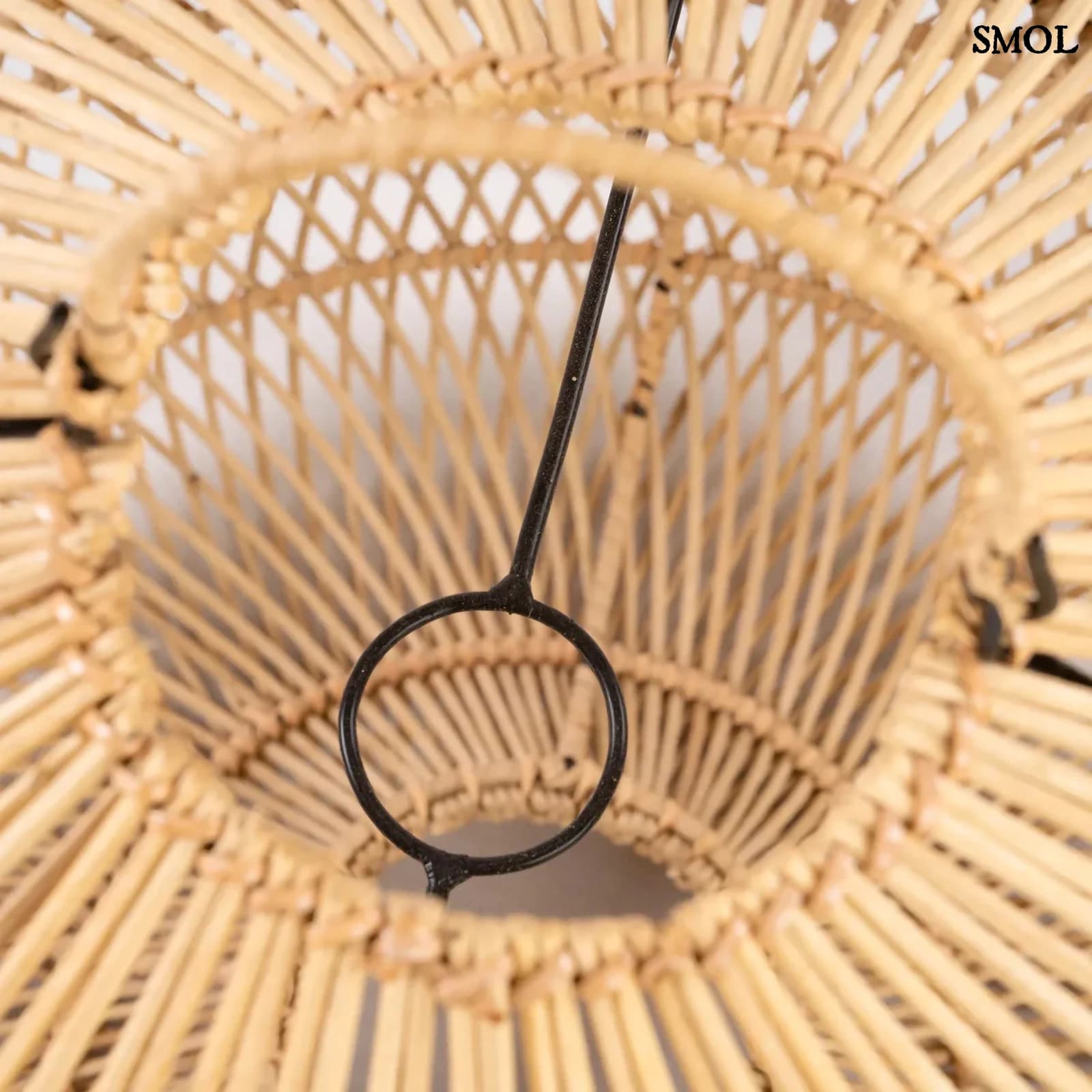 Nagy Rattan Lámpaernyő, 58 cm | BATU BOLONG | SMOL - felülről nagyítva