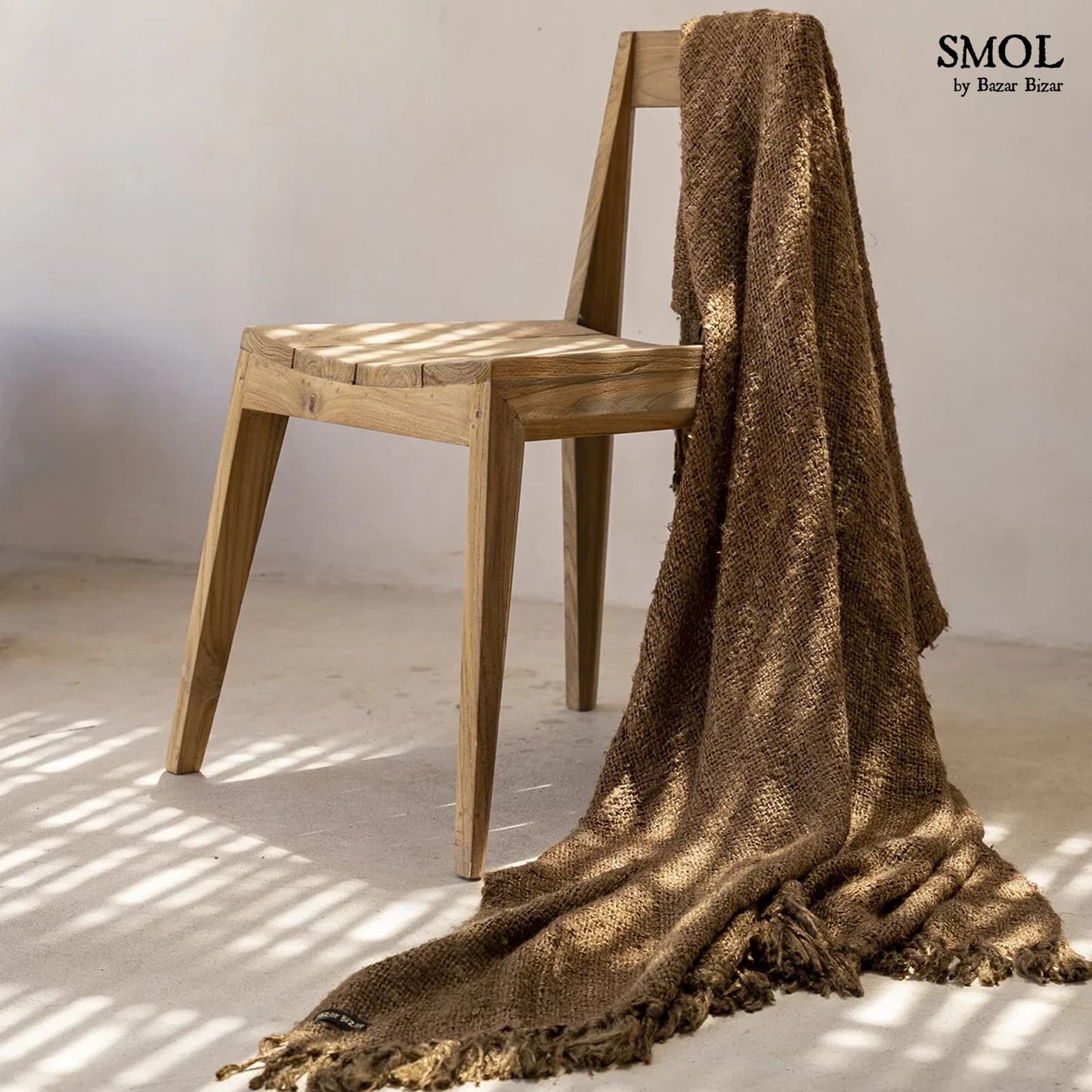 smol.hu- PAXI, natúr, fa szék, 79 cm barna pléddel