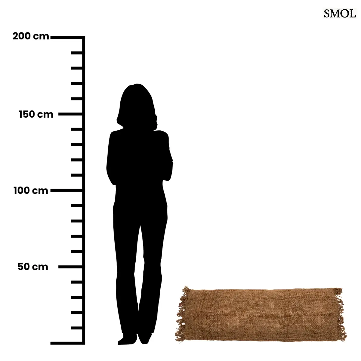 Hosszúkás, barna színű pamut díszpárnahuzat rojtos szélekkel és rusztikus szövéssel, méretarányosan