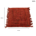 Bohém stílusú, kézzel szőtt cseresznyepiros pamut díszpárnahuzat rojtos szegéllyel, 60x60 cm-es méretben, méretekkel