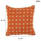 Pamut díszpárnahuzat, élénk terrakotta színben, sűrűn elhelyezett, kézzel varrott fehér kereszt mintákkal, méretekkel