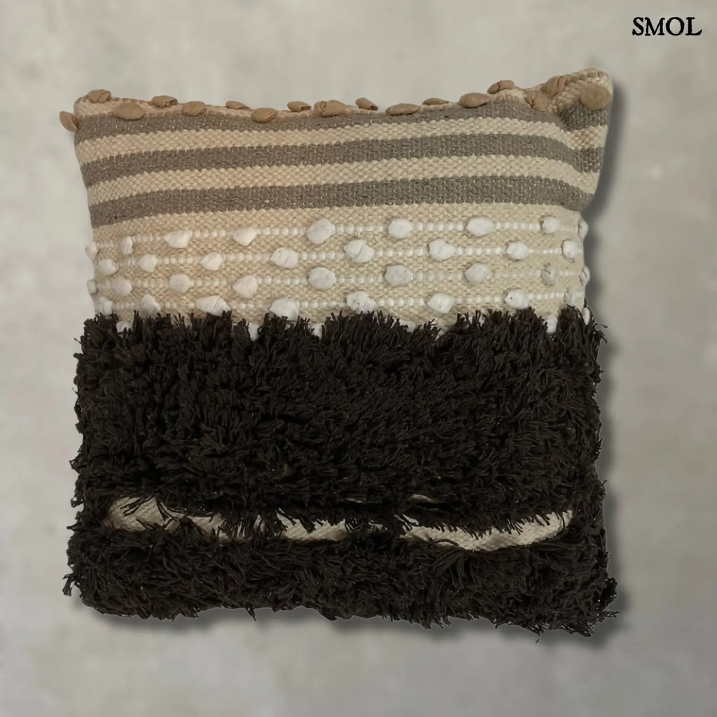 Pamut díszpárna – bézs-fekete, 45x45 | NISHA | SMOL - szürke háttérrel